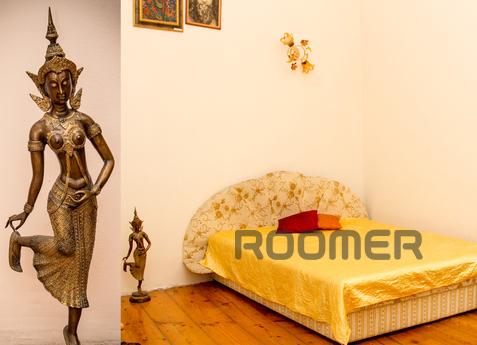 Best 2-apartment with renovated, Odessa - apartment by the day