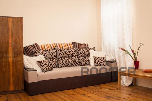 Best 2-apartment with renovated, Odessa - apartment by the day