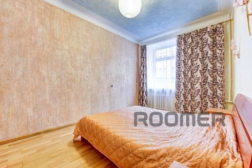 3-bedroom apartment in the center of St., Санкт-Петербург - квартира подобово