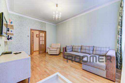 3-bedroom apartment in the center of St., Санкт-Петербург - квартира подобово