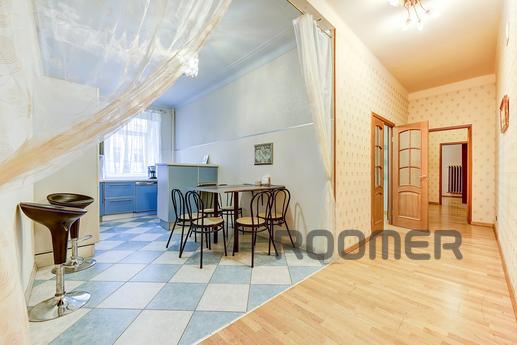 3-bedroom apartment in the center of St., Санкт-Петербург - квартира подобово