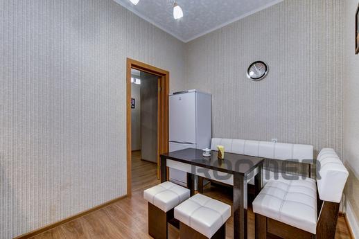 2 bedroom apartment on Marat, Saint Petersburg - apartment by the day