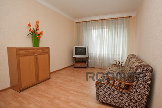 Apartment is in the center of city Rivne, Rivne - apartment by the day