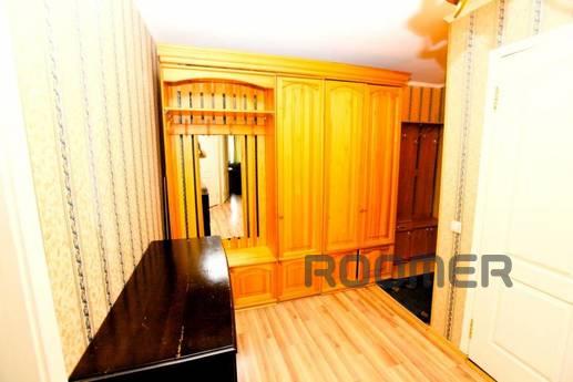 2-bedroom suite in the center, Krasnoyarsk - apartment by the day