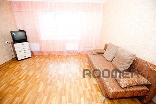 3-кімнатна на Взлетка на 7 гостей, Красноярськ - квартира подобово