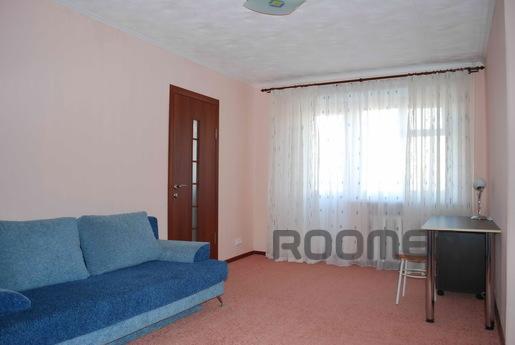 One-bedroom apartment. New furniture, appliances, dishes, be