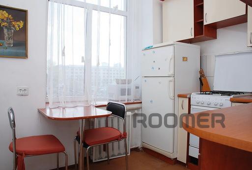 Однокімнатна квартира в центрі Києва, Київ - квартира подобово
