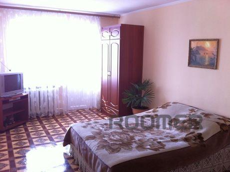Its one room. flat (rn Center. market), Simferopol - apartment by the day