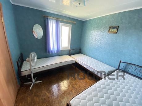 Numbers shall be in the private sector, Berdiansk - apartment by the day