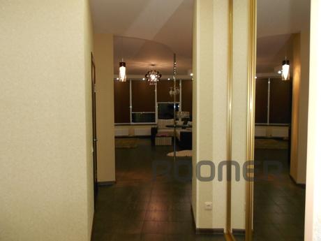 In Bridge City exclusive apartment, Dnipro (Dnipropetrovsk) - apartment by the day