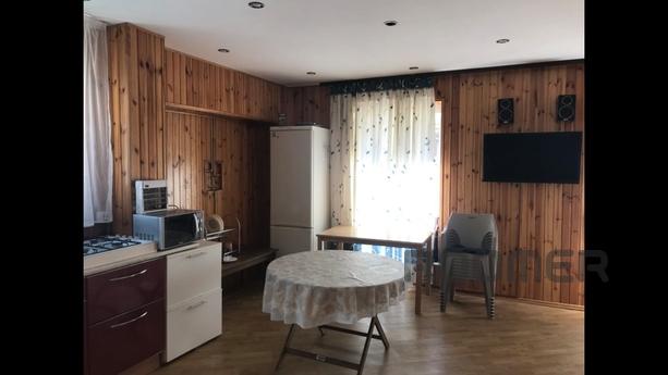 Апартаменты в доме на песке, Черноморск (Ильичевск) - квартира посуточно