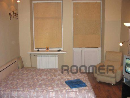 1-bedroom: Prymachenko Mary Boulevard 5, Kyiv - apartment by the day