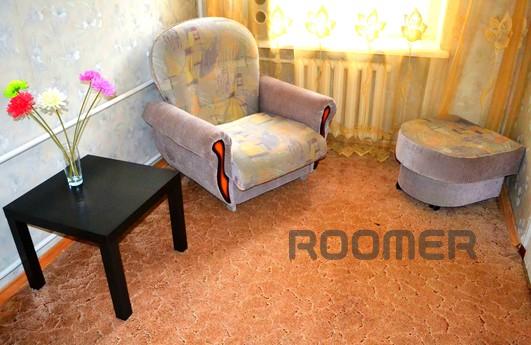 Two bedroom apartment in the city center, Yekaterinburg - apartment by the day