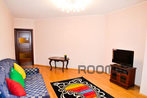 Luxurious 2 bedroom apartment, Yekaterinburg - apartment by the day