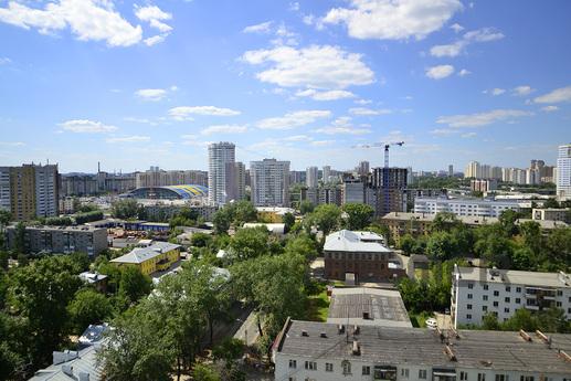 1 room. Excellent apartment in the New H, Yekaterinburg - apartment by the day