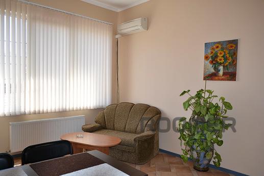Cozy apartment close to the sea, Odessa - apartment by the day