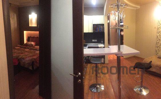 Kiev rent 2-room apartment, Kyiv - apartment by the day