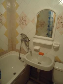 Сдаю ПОСУТОЧНО 1комн.кв ЦЕНТР, ЗЖМ, СЖМ, Ростов-на-Дону - квартира посуточно