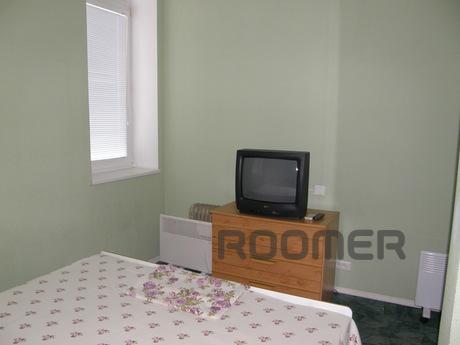 Two-room 'suite', Alushta - apartment by the day