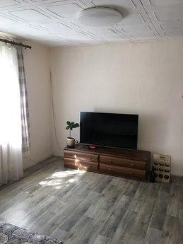 House-park at rly Hills., Odessa - apartment by the day
