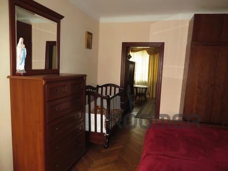 Две комнати в особняке 10 мин. от центра, Львов - квартира посуточно
