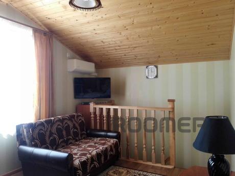Cozy apartment in two levels on the grou, Yevpatoriya - apartment by the day