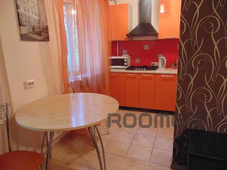 Studio apartment with large corner bath, Волгоград - квартира подобово