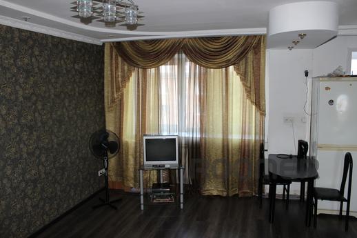 studio apartment for rent, Novokuznetsk - apartment by the day