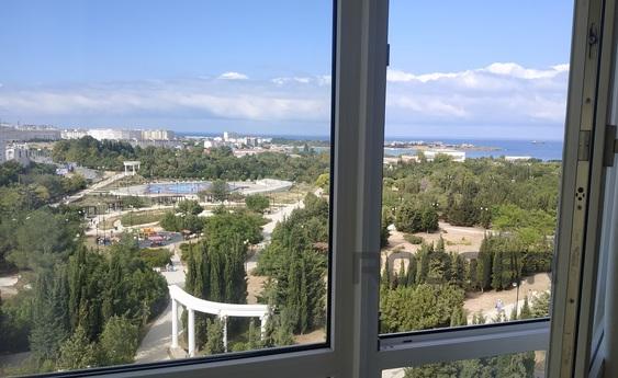 Видовые  апартаменты у моря Парк Победы, Севастополь - квартира посуточно