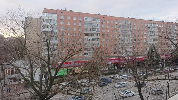2 bedroom apartment in the center, Ростов-на-Дону - квартира подобово
