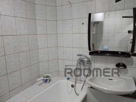 2 bedroom apartment on Gorky, Rostov-on-Don - apartment by the day