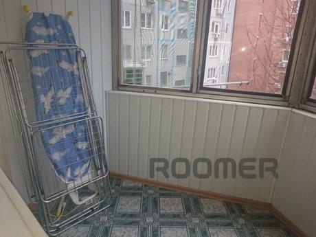 2 bedroom apartment on Krasnoarmeyskaya, Rostov-on-Don - apartment by the day