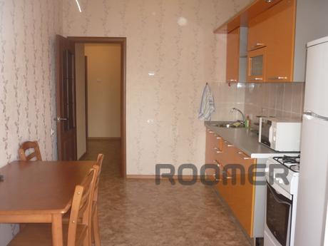 Elite class in a quiet, leafy central Pe, Penza - apartment by the day