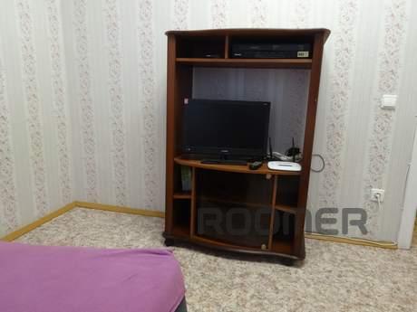 cozy apartment from the owner with Wi-Fi, Veliky Novgorod - apartment by the day