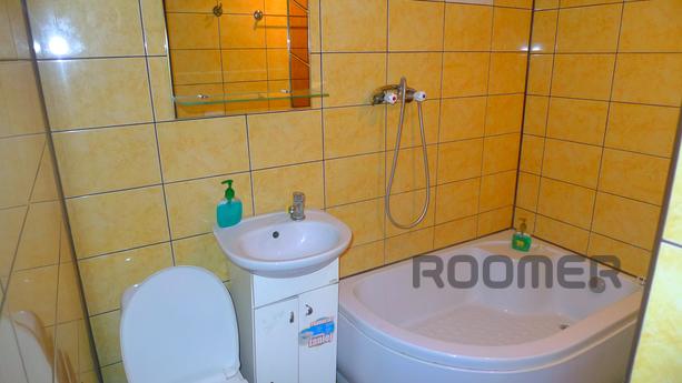 Apartment for rent in the city center, Simferopol - apartment by the day