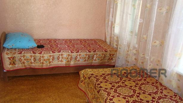 Ноliday cottage at the seaside,Genichesk, Henichesk - apartment by the day