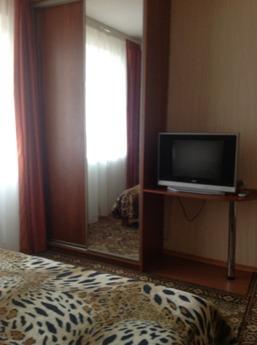 Apartment in the center of Mirgorod, Mirgorod - apartment by the day