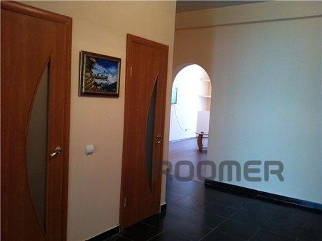 One-bedroom suite in the Gagarin distric, Sevastopol - apartment by the day