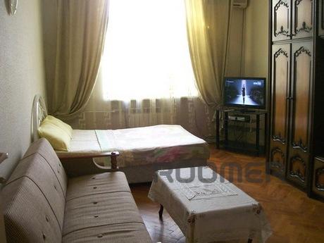 We offer a one-room apartment in the center of Baku, which i
