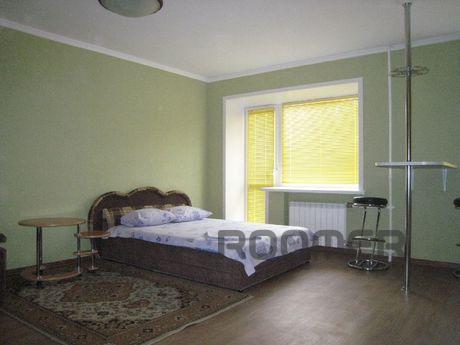 Excellent one-bedroom studio apartment on the 3rd floor of 5