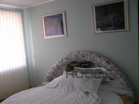 2 bedroom apartment s4mya Dep Sleeps 2 +, Kharkiv - apartment by the day
