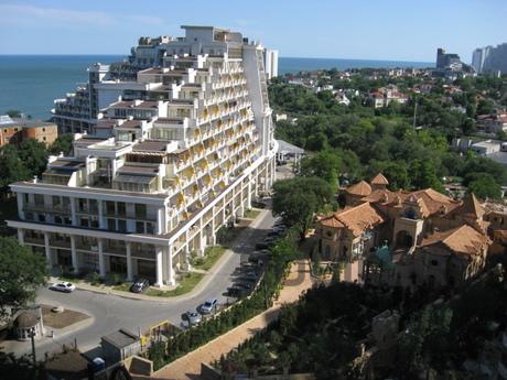 New building in Arcadia with a sea view, Odessa - apartment by the day