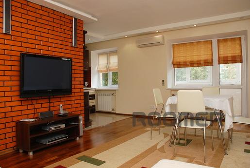 Luxury apartment in the city center apartment with a good de