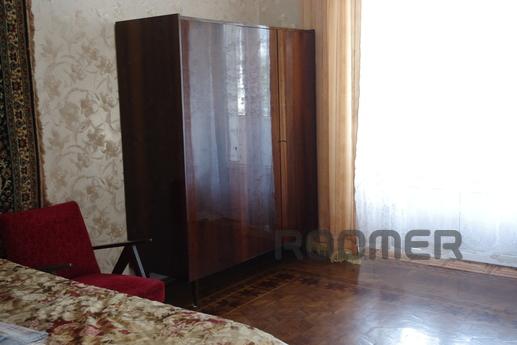 2 rooms  apartment in the center, Odessa - apartment by the day