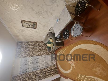 Rent a beautiful 2-bedroom apartment, Kropyvnytskyi (Kirovohrad) - apartment by the day