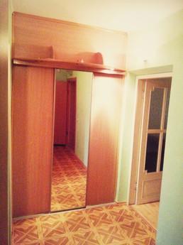 2-bedroom apartment, Zaporizhzhia - apartment by the day