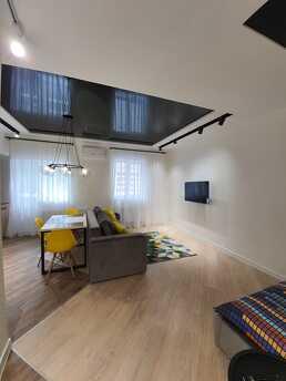 Rent a completely new apartment, with designer renovation in
