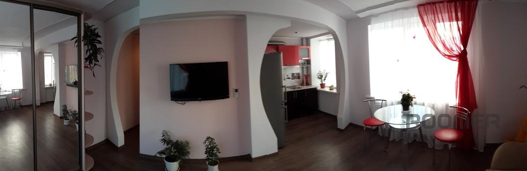 For daily rent one-room apartment in the city center. Very g
