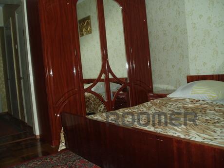 Rent apartments in Berdyansk, Berdiansk - apartment by the day