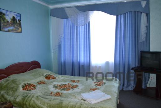 Daily rent is large and comfortable apartment, renovated in 